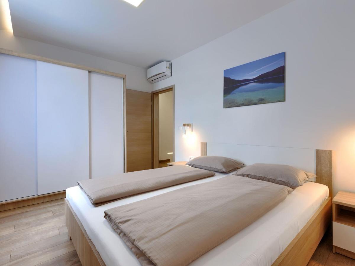 Holiday Home Villa Dora By Interhome プーラ エクステリア 写真